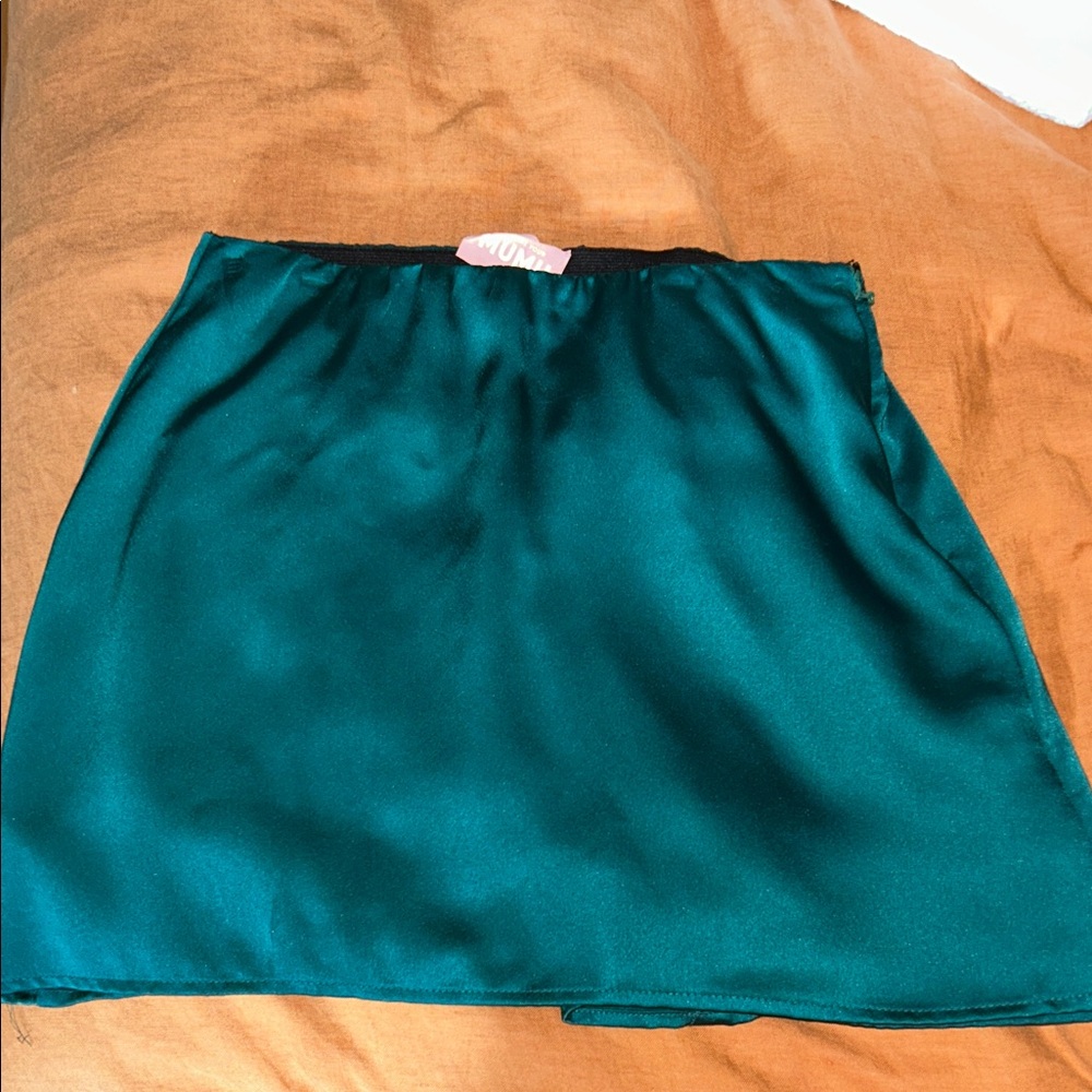 Show me your mumu Teal Satin Skort
